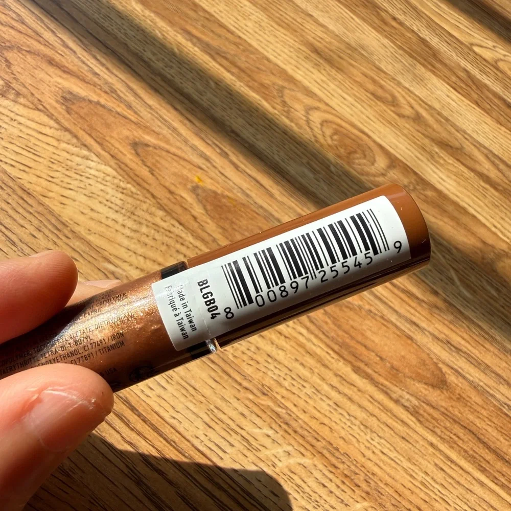 NYX Professional Makeup Butter Gloss Bling – Pay Me In Gold